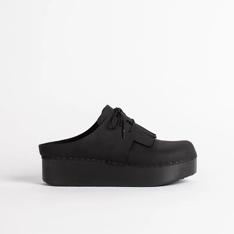 Zoe in Monochrome Black, Size 5 (IG)